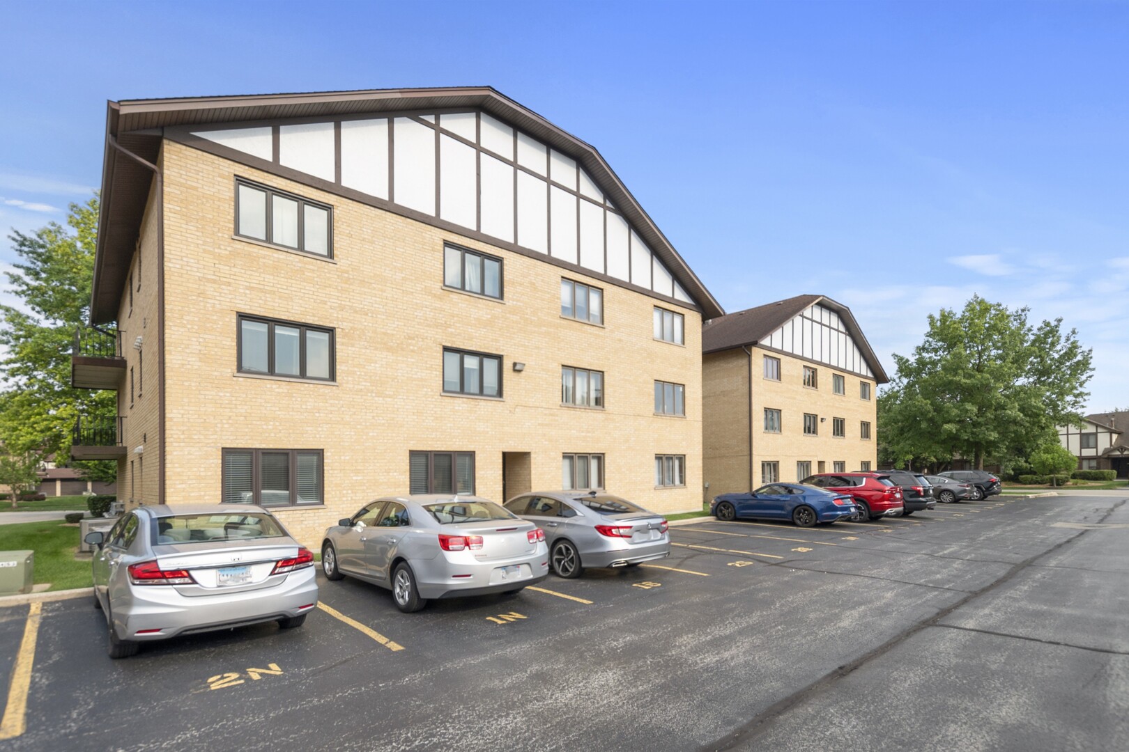 17960 Royal Oak Court #1N, Tinley Park, IL 60477