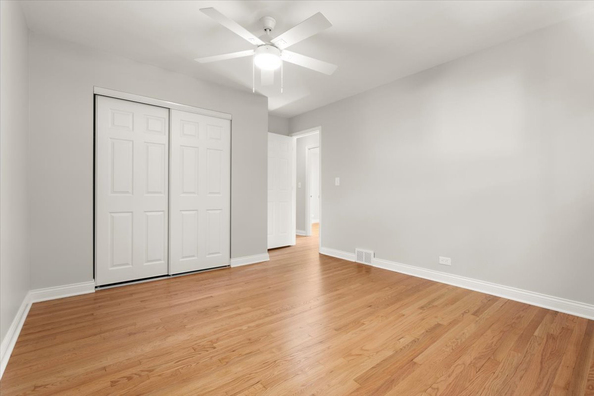 1704 N Drury Lane, Arlington Heights, IL 60005