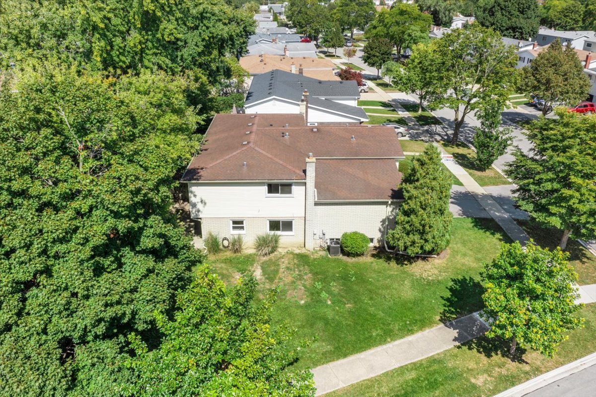 1704 N Drury Lane, Arlington Heights, IL 60005