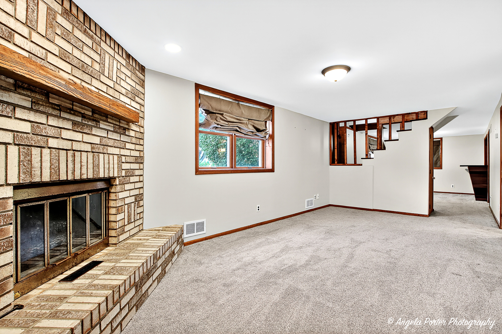 4409 Prairie Avenue, McHenry, IL 60050