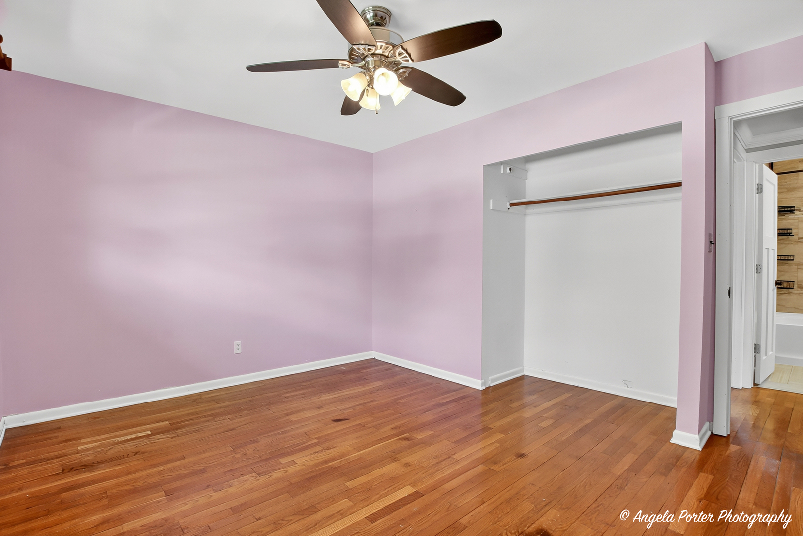 4409 Prairie Avenue, McHenry, IL 60050