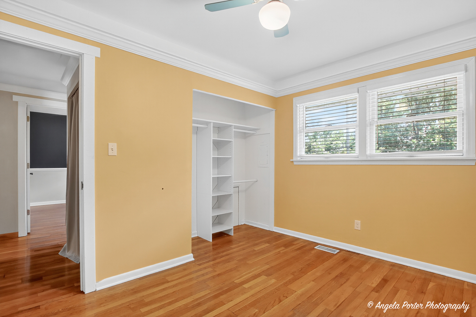 4409 Prairie Avenue, McHenry, IL 60050