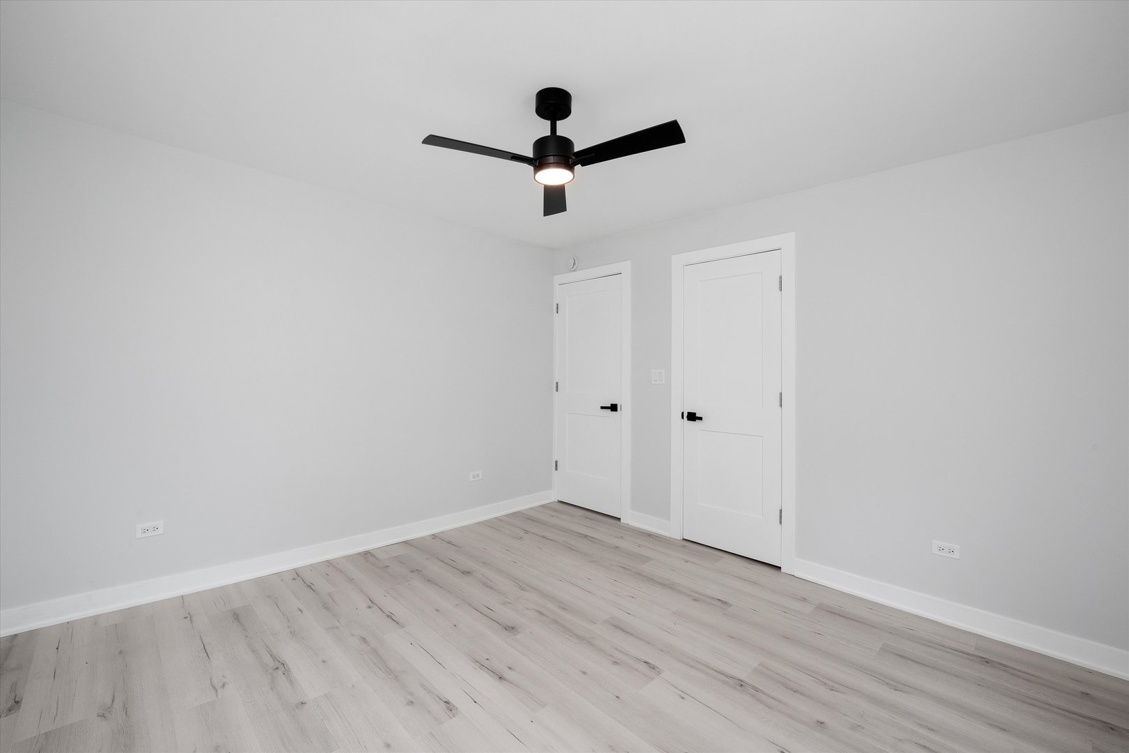 309 SE Circle Drive, Joliet, IL 60433