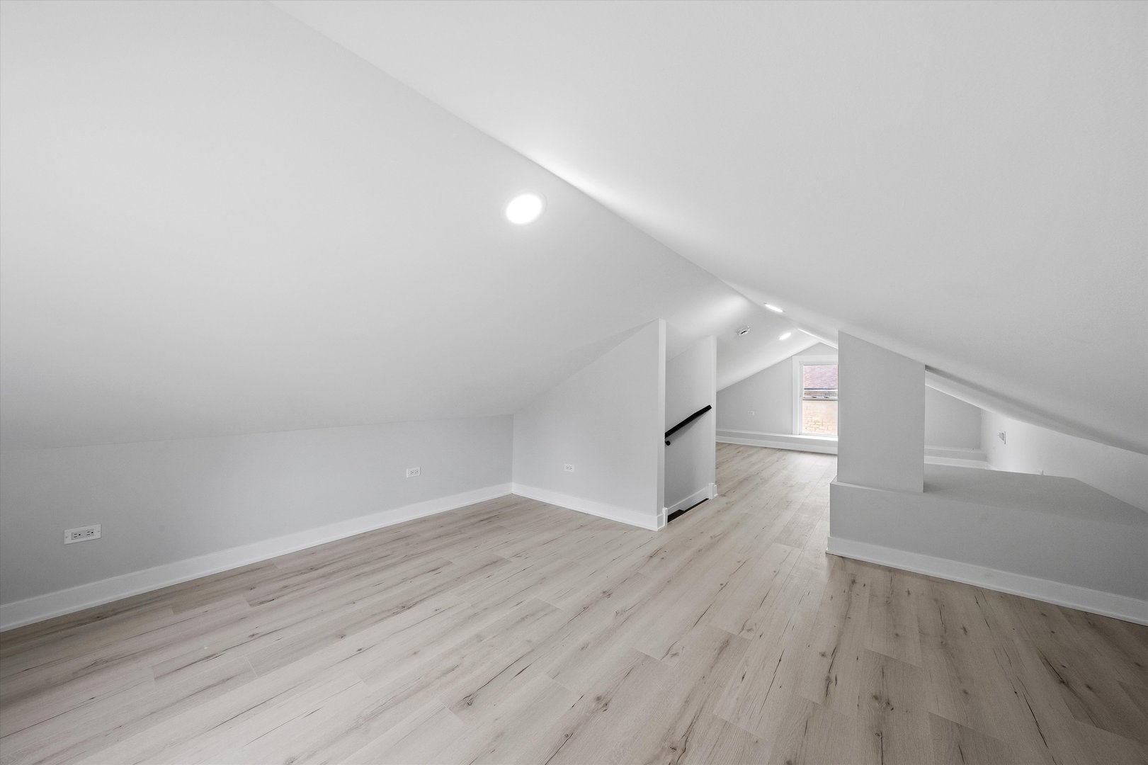 309 SE Circle Drive, Joliet, IL 60433