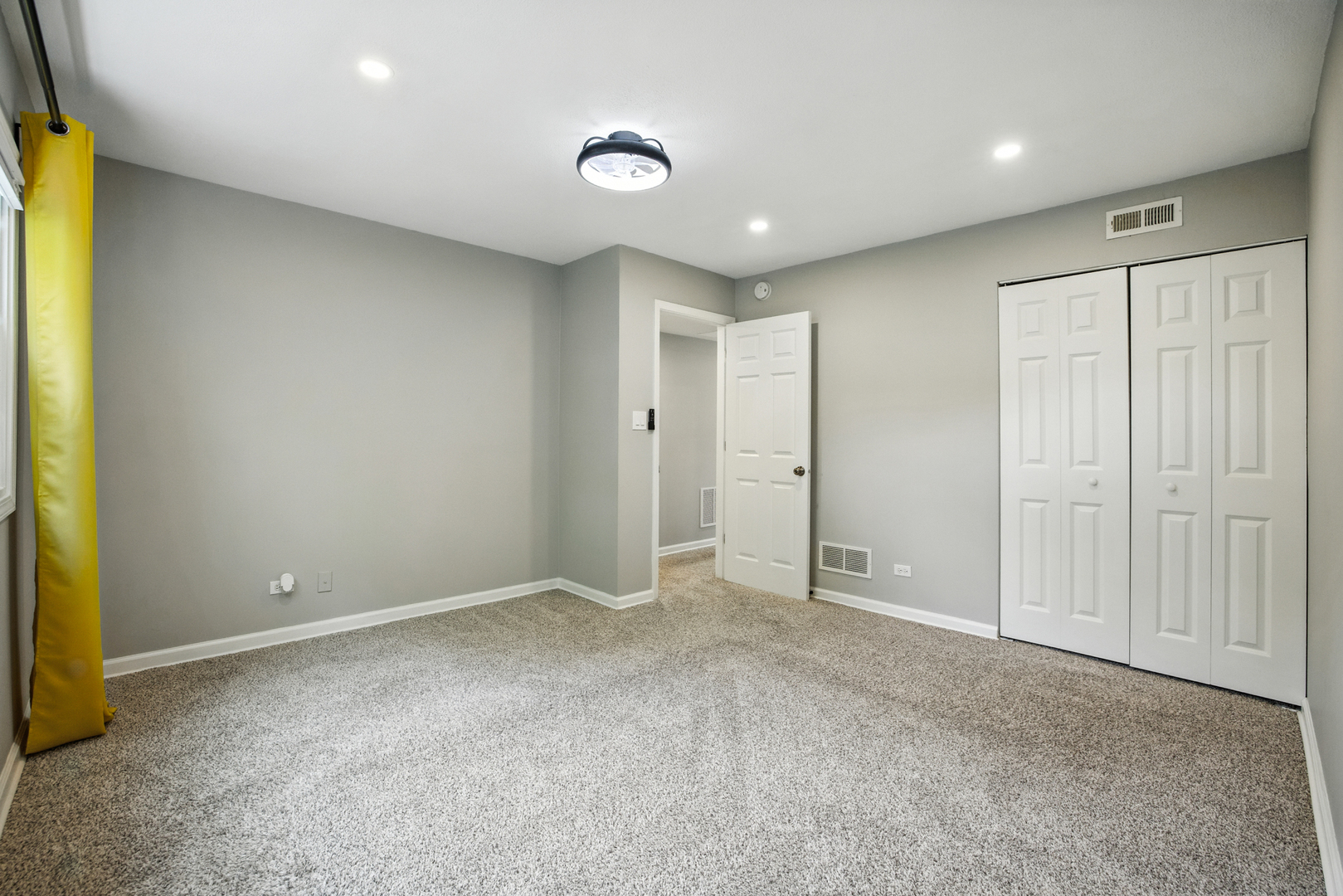 195 Thomas Court #A, Bartlett, IL 60103