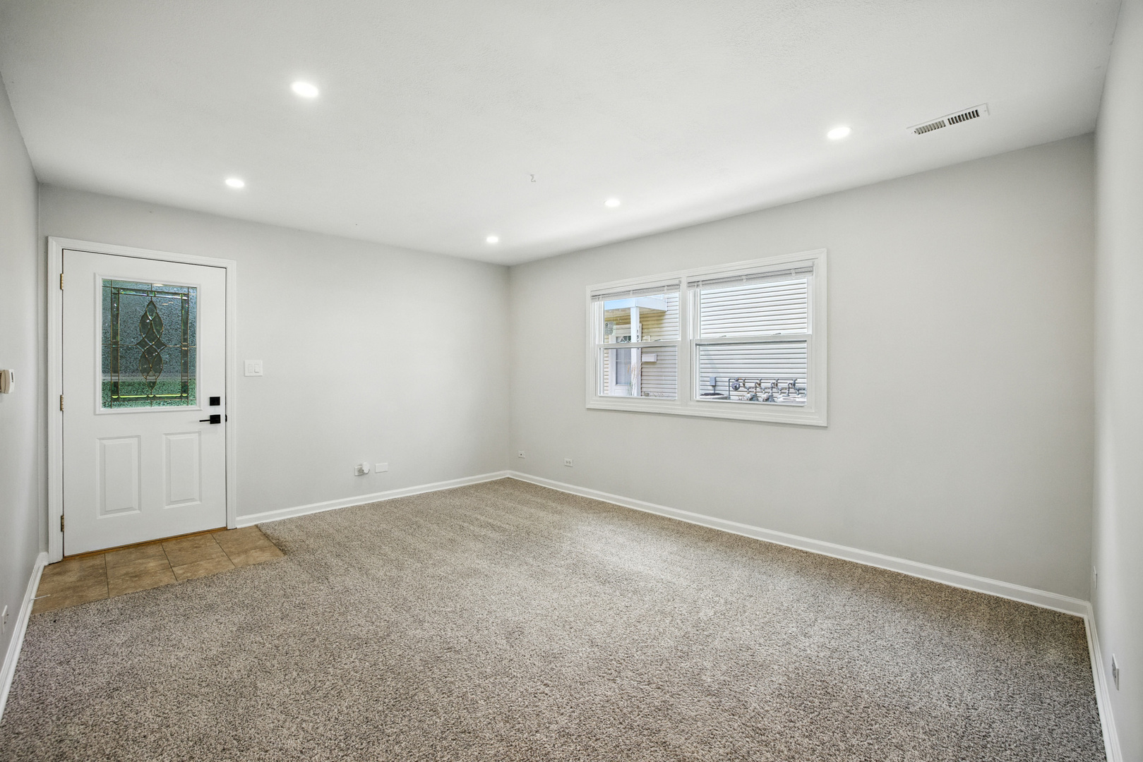 195 Thomas Court #A, Bartlett, IL 60103