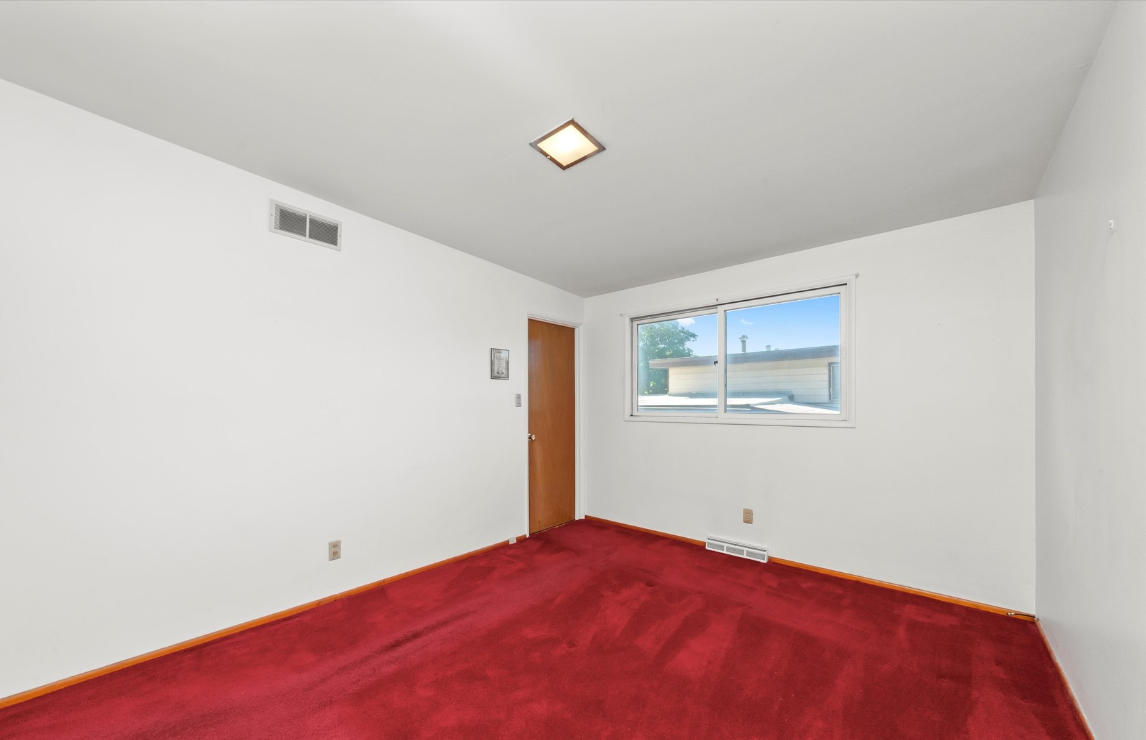 3212 Emerald Avenue, Steger, IL 60475