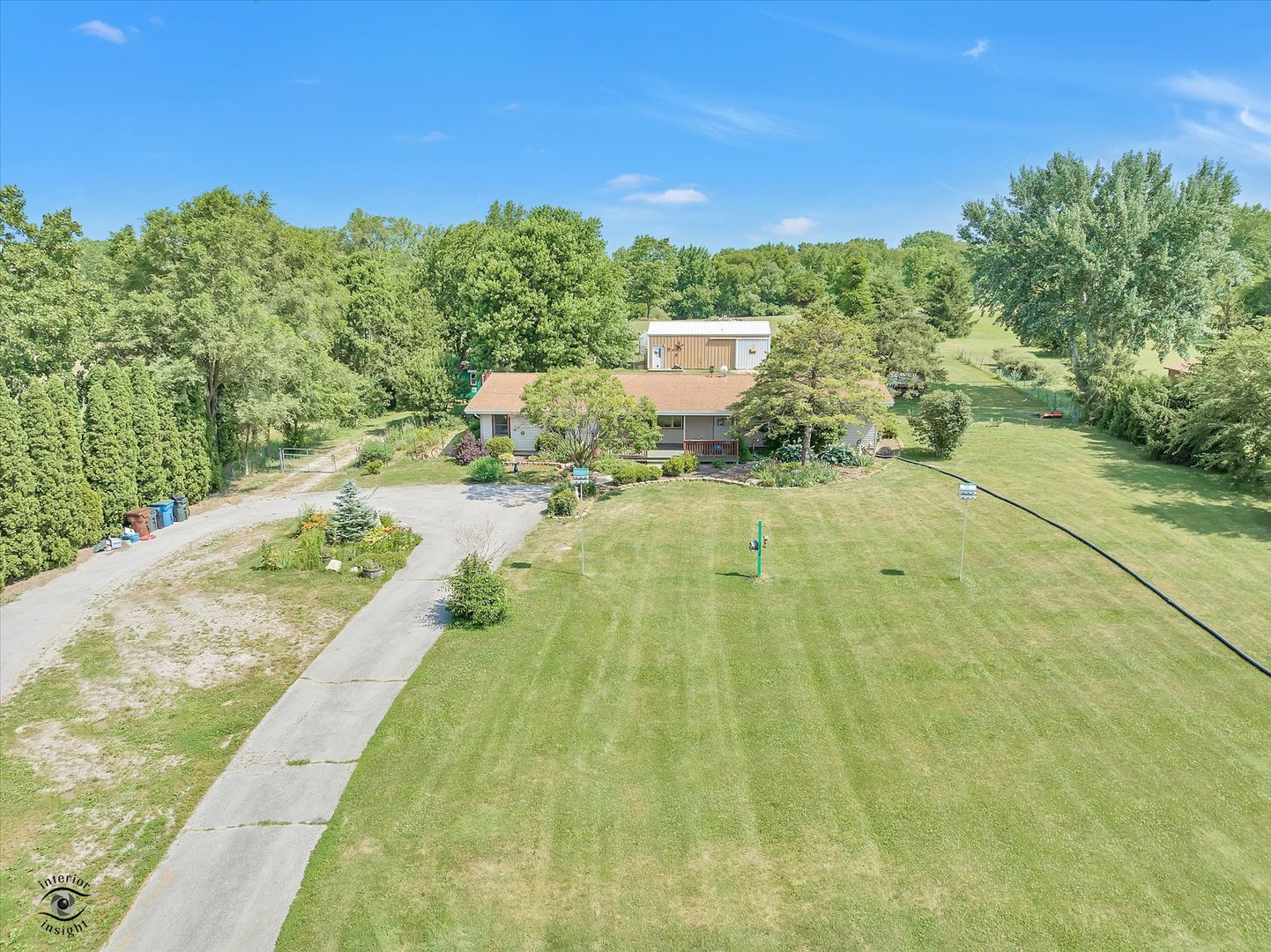944 E County Line Road, Grant Park, IL 60940