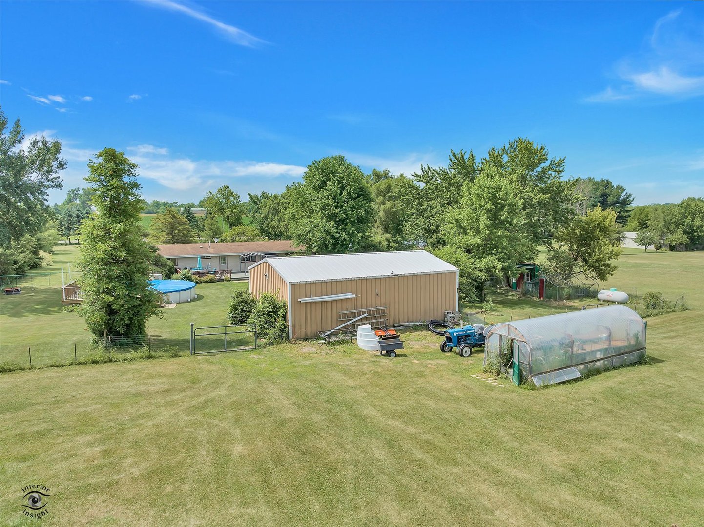 944 E County Line Road, Grant Park, IL 60940