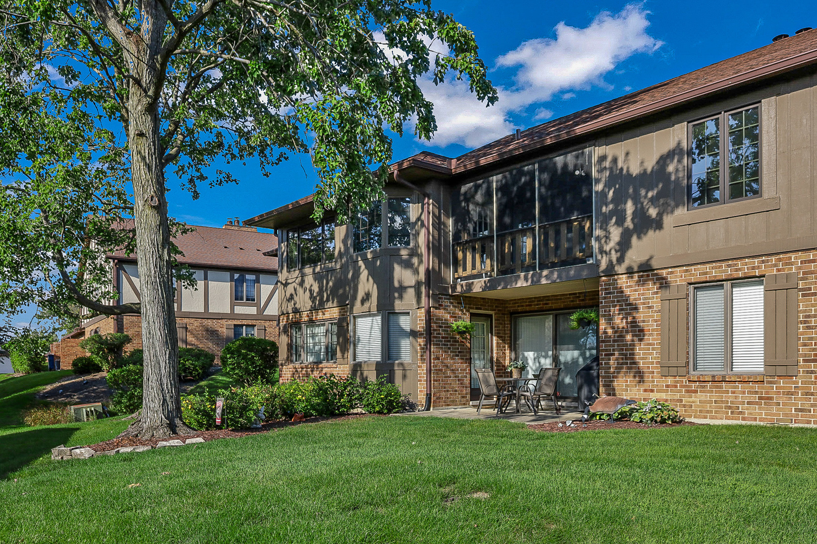 13154 N Country Club Court #2B, Palos Heights, IL 60463