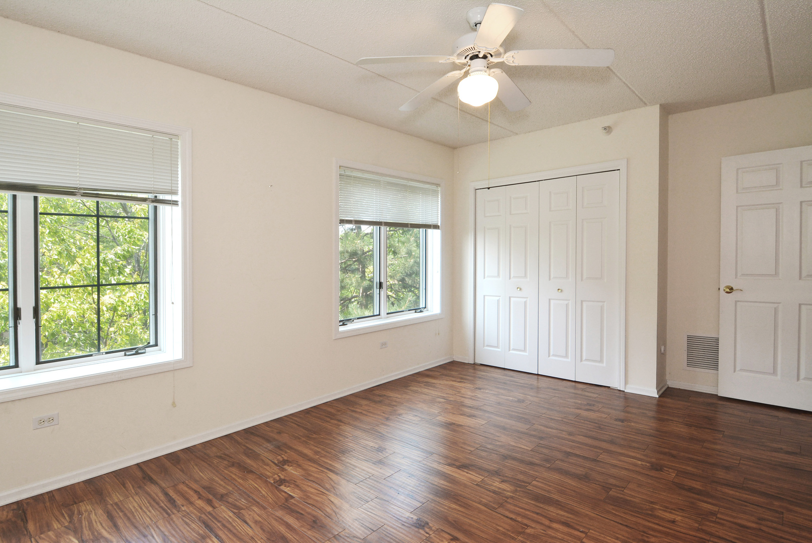 11 S Wille Street #311, Mount Prospect, IL 60056