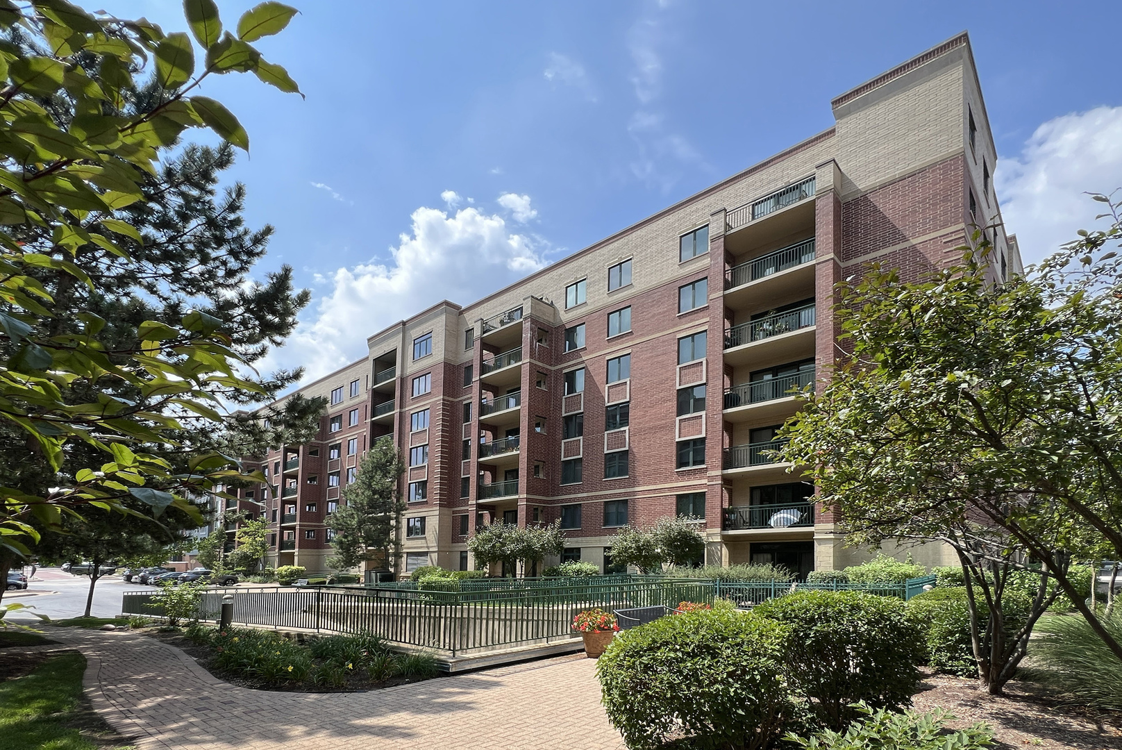 11 S Wille Street #311, Mount Prospect, IL 60056