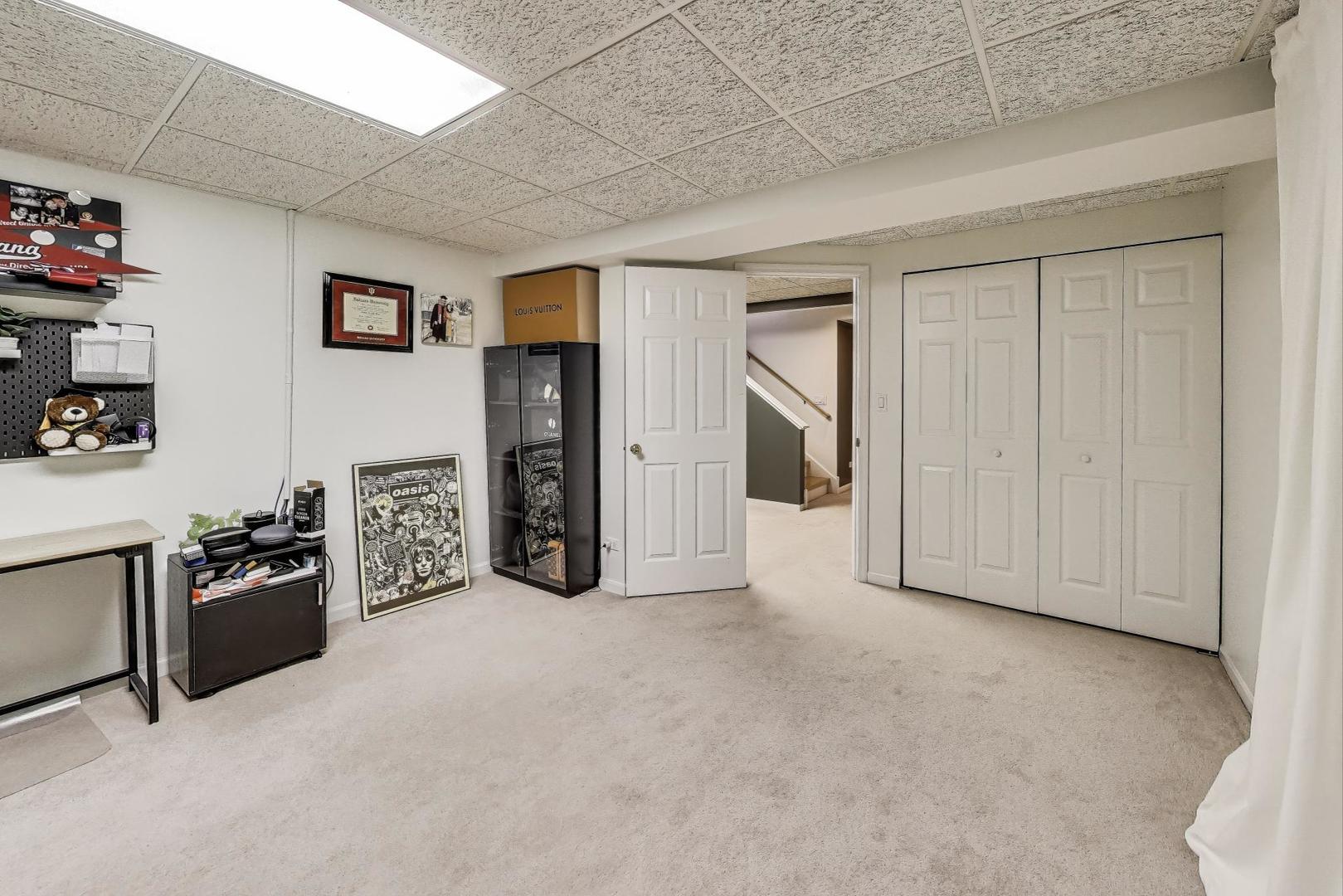 437 Caren Drive, Buffalo Grove, IL 60089