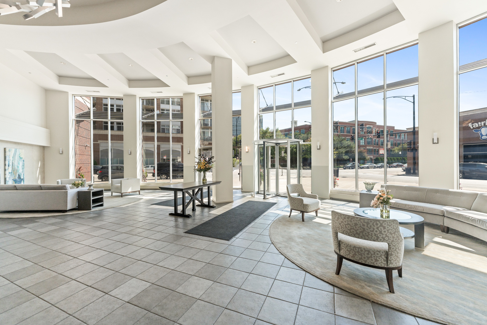 1000 W ADAMS Street #703, Chicago, IL 60607