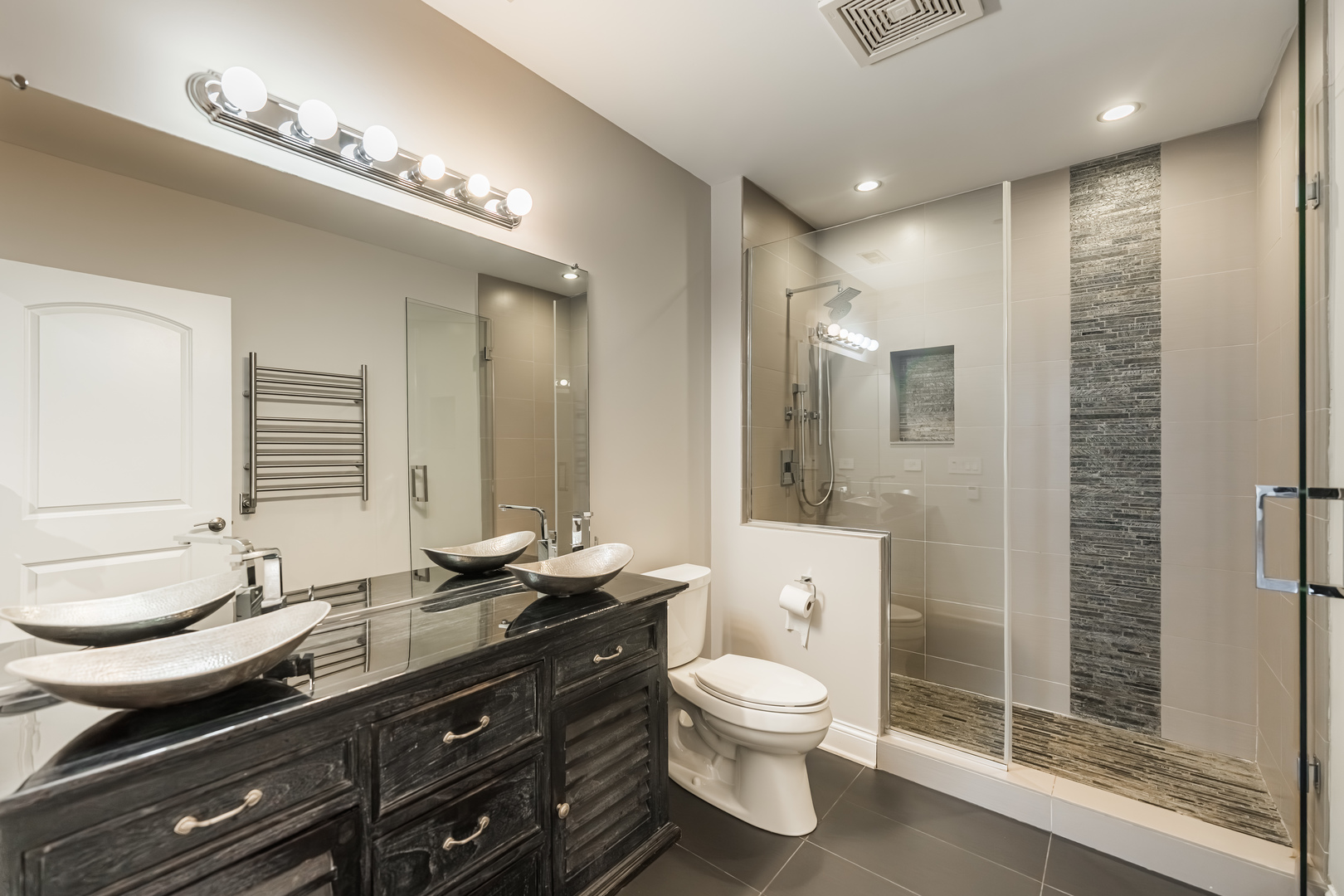 1000 W ADAMS Street #703, Chicago, IL 60607