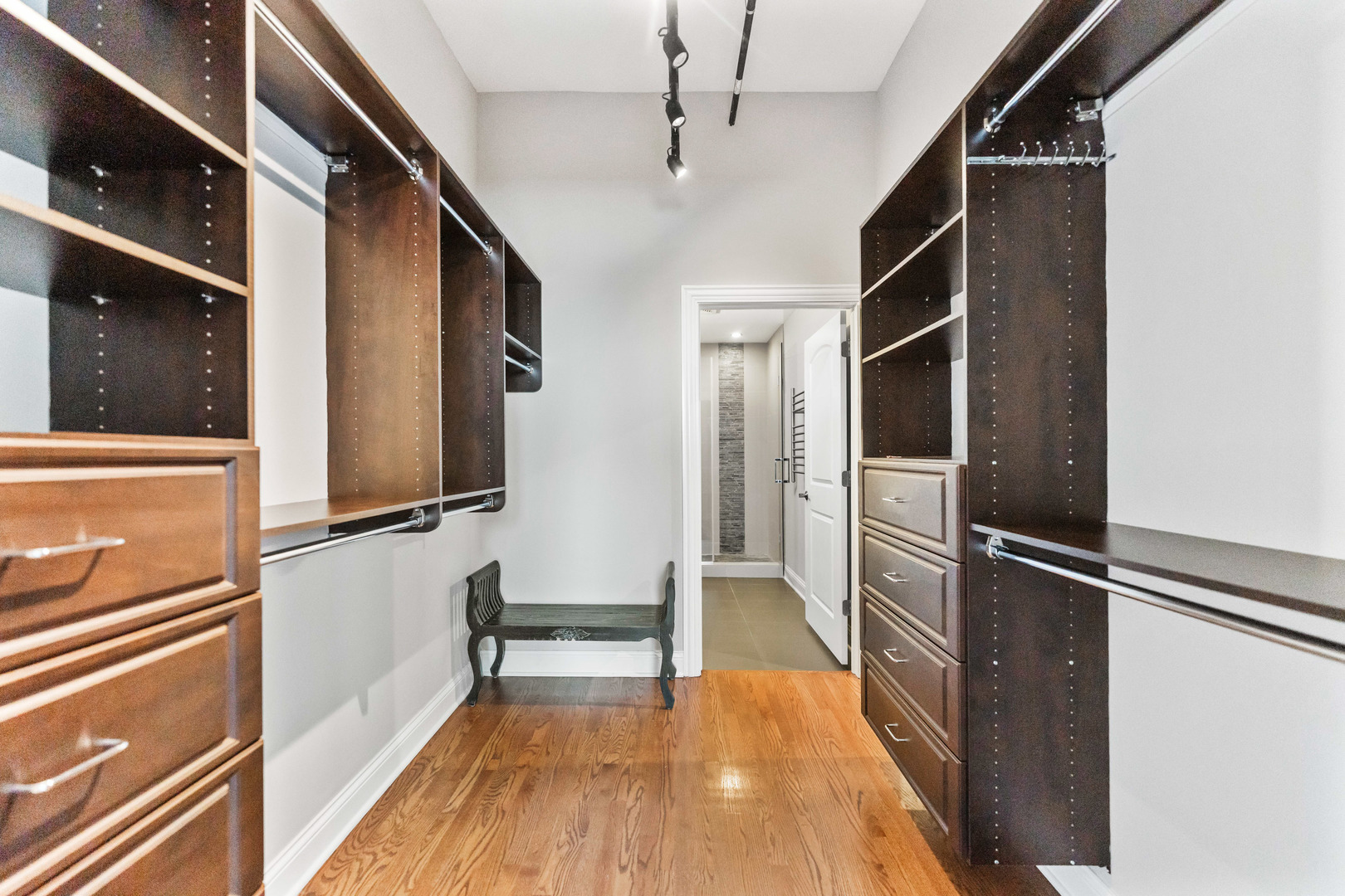 1000 W ADAMS Street #703, Chicago, IL 60607