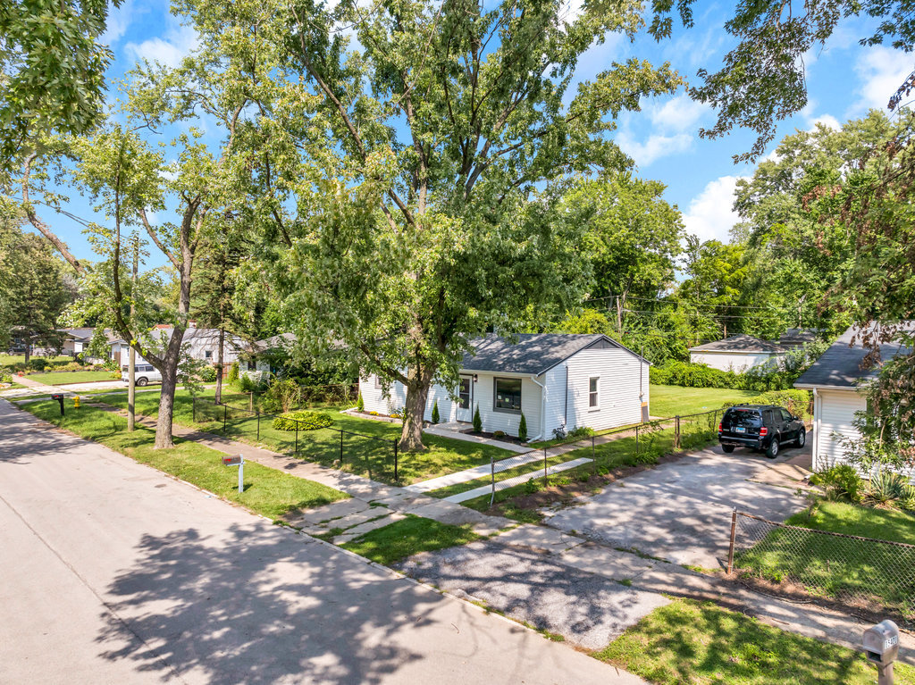 15417 Cherry Lane, Markham, IL 60428