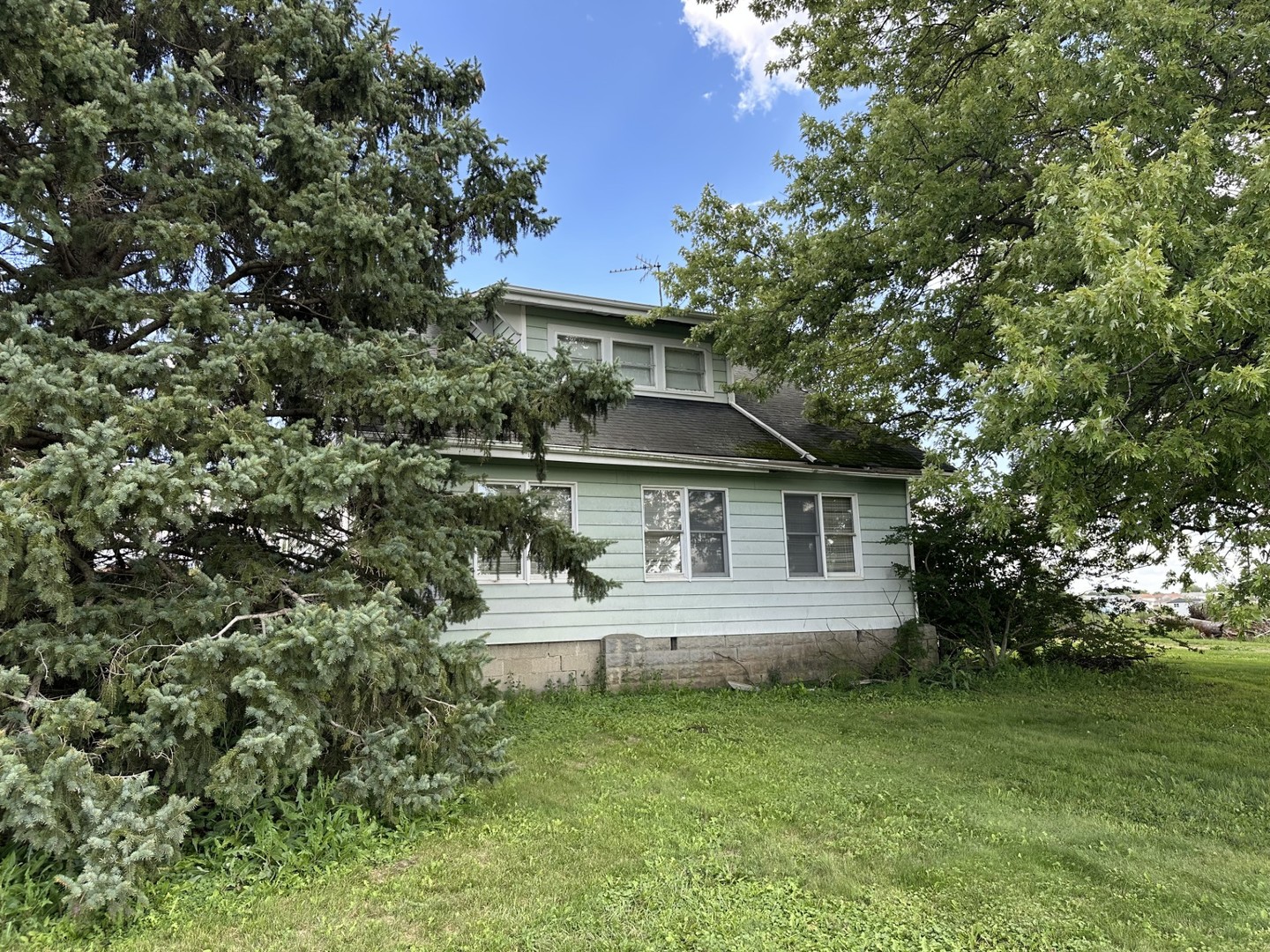 29145 Dixie Highway, Beecher, IL 60401