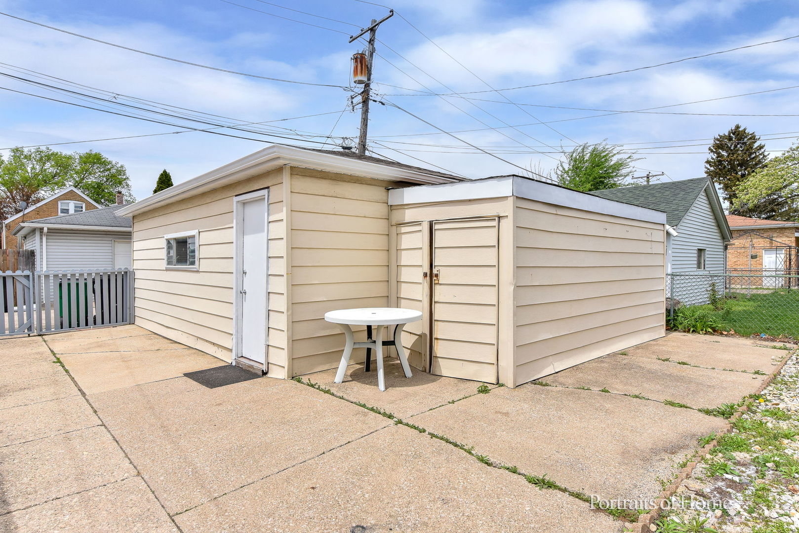 3834 WISCONSIN Avenue, Berwyn, IL 60402