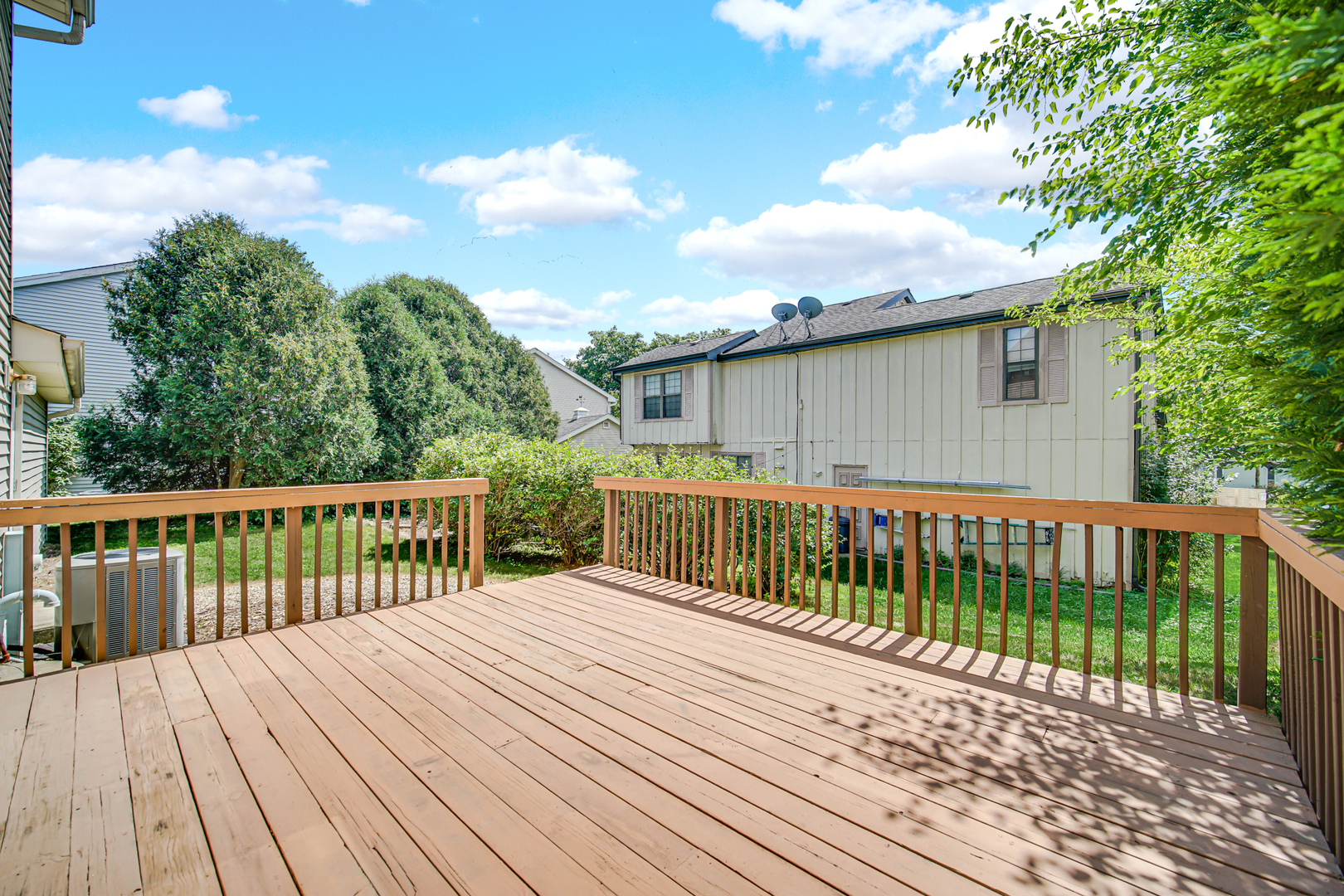 642 Dunham Road, Gurnee, IL 60031