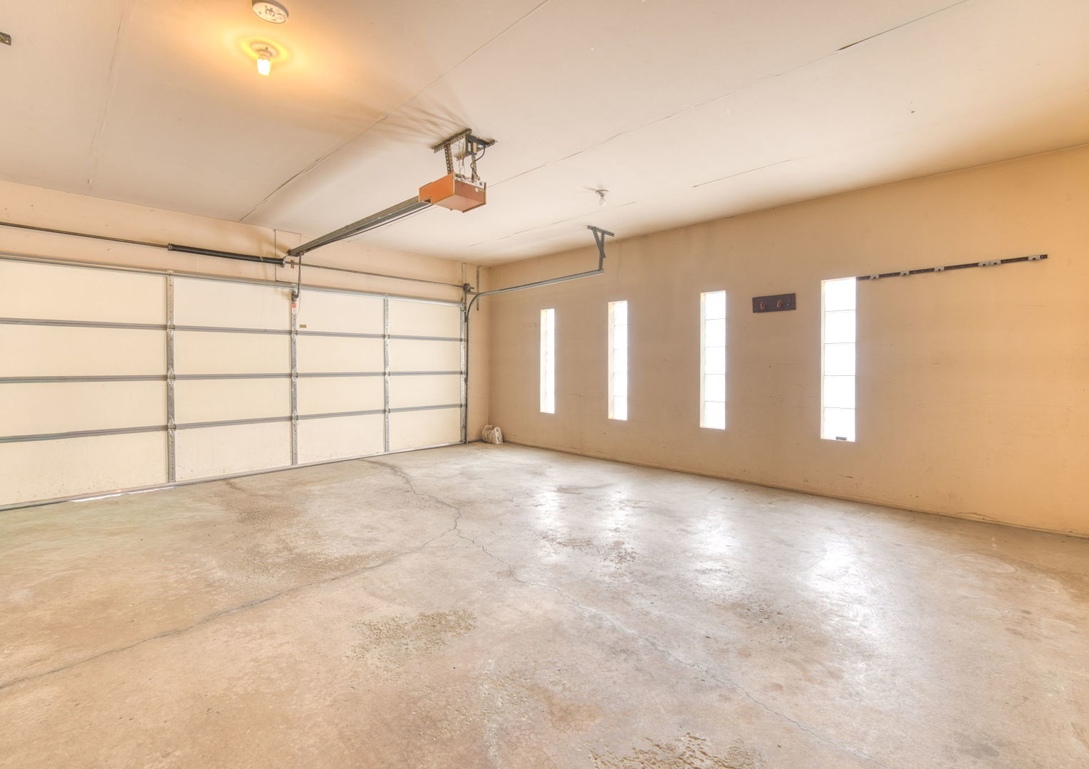 10004 PARKE Avenue, Oak Lawn, IL 60453