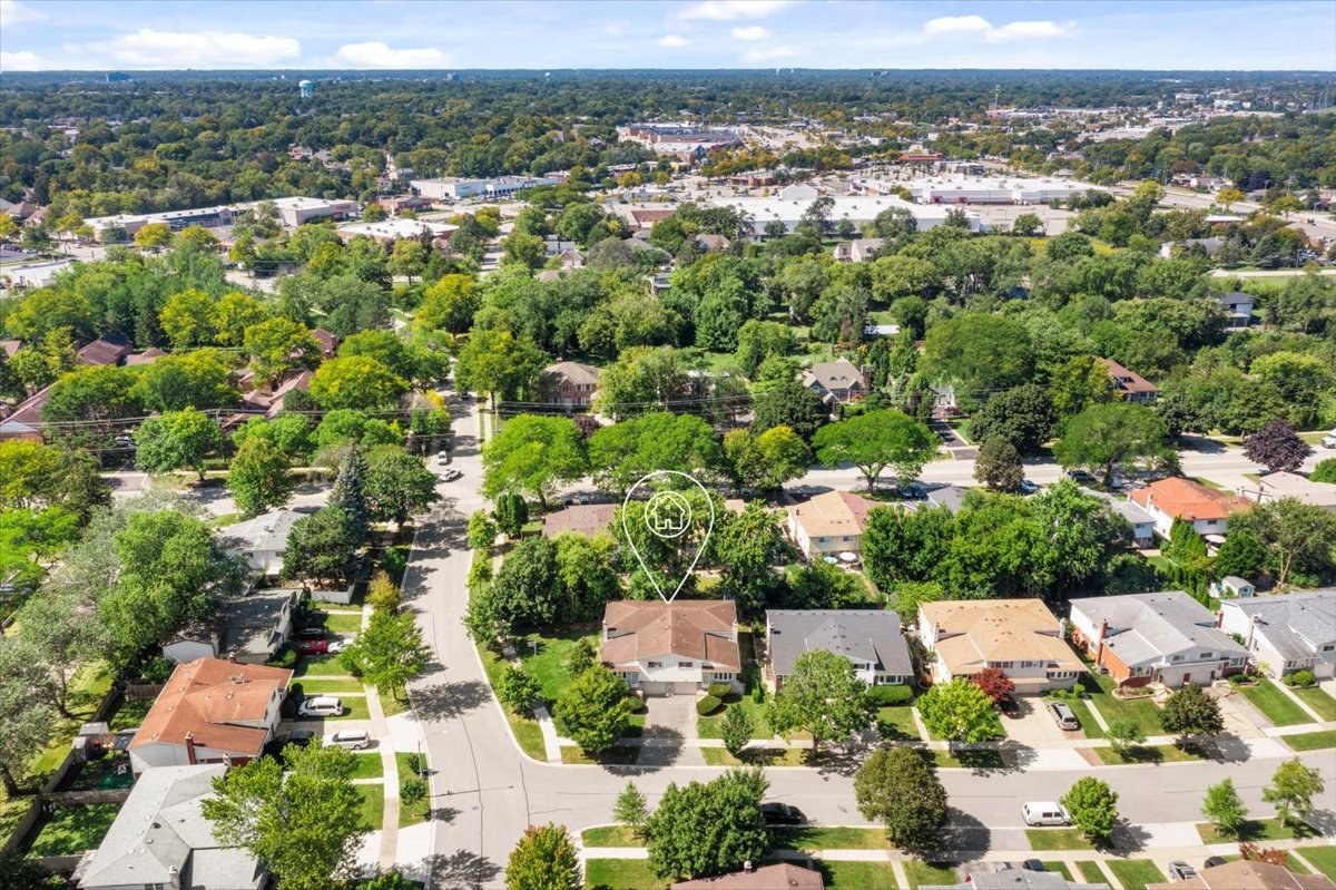 1702 N Drury Lane, Arlington Heights, IL 60004