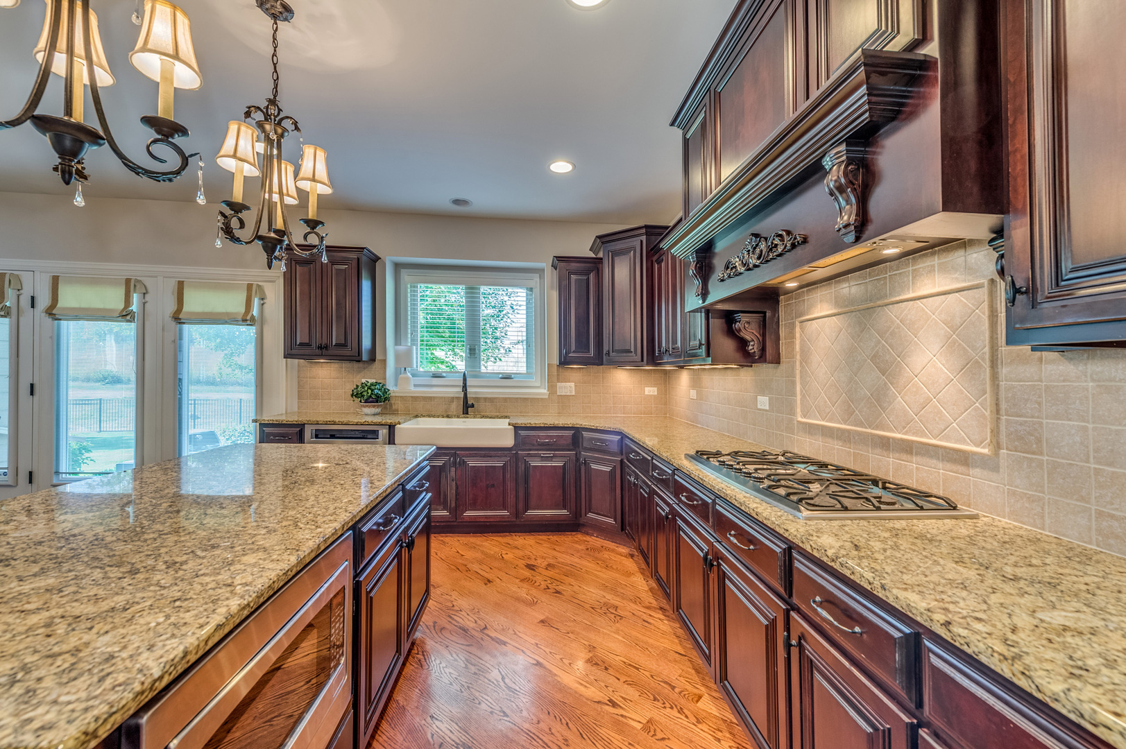 2918 Hapner Way, Batavia, IL 60510