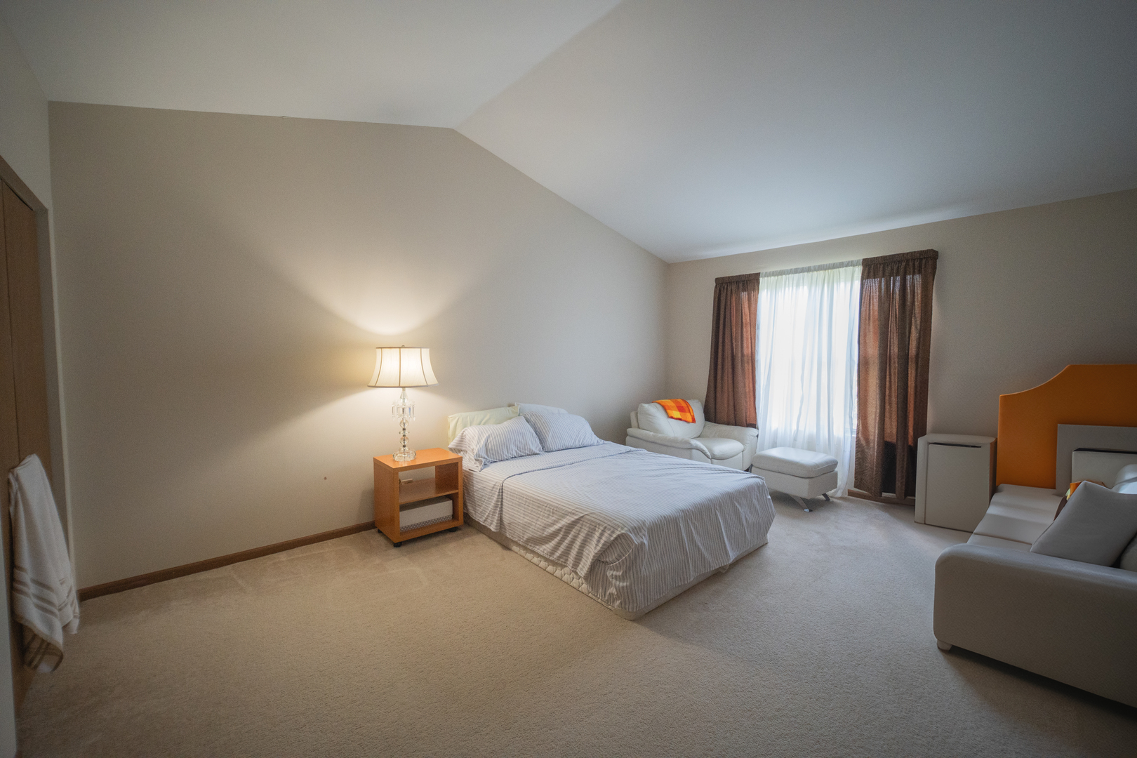 510 ORCHARDS Pass, Bartlett, IL 60103