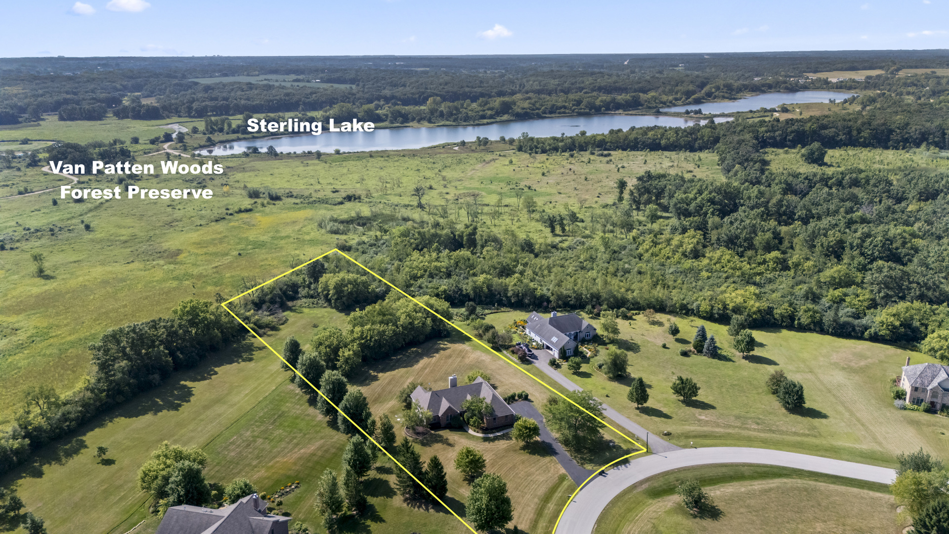 15785 N Gorham Lane, Wadsworth, IL 60083