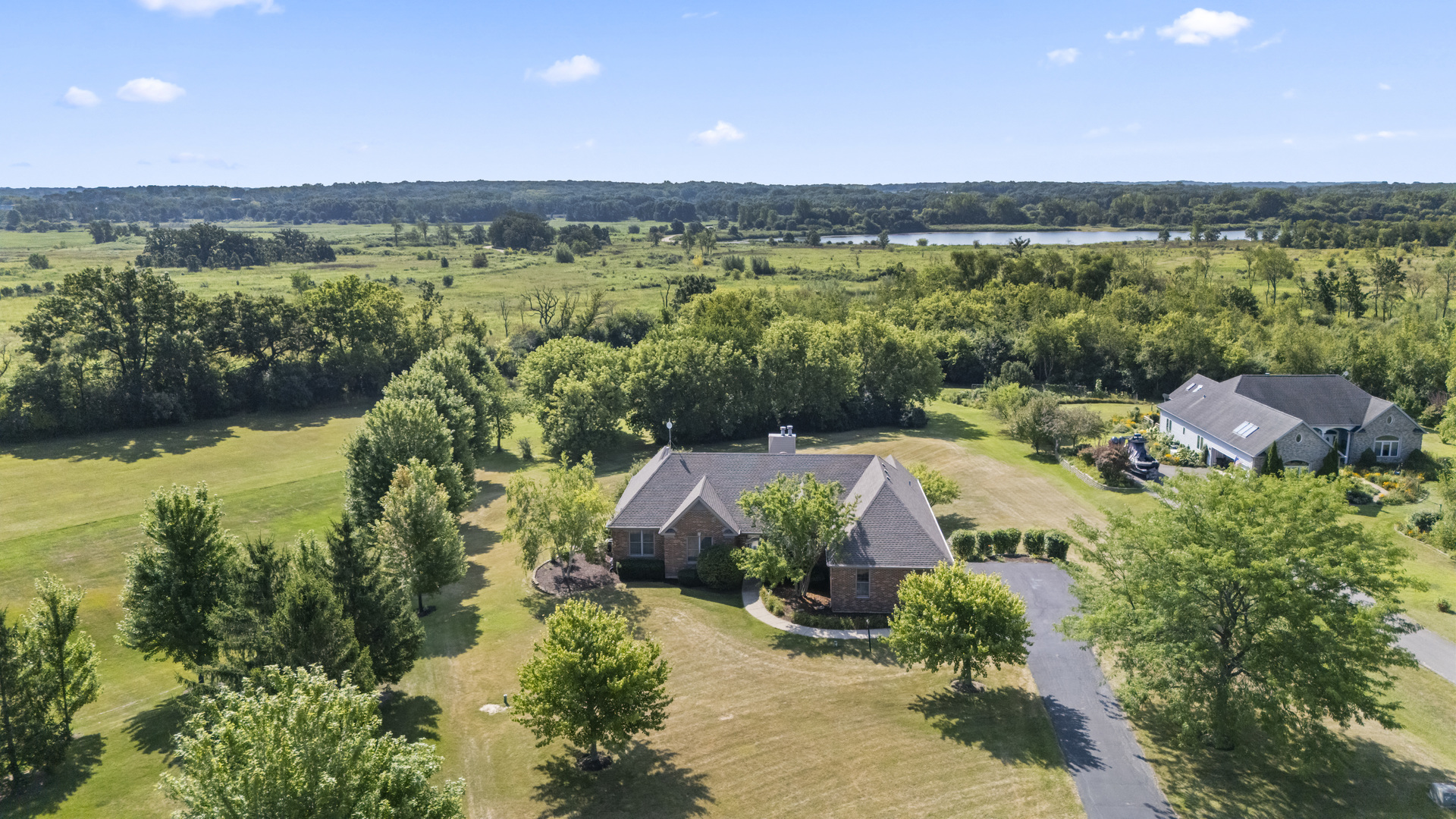 15785 N Gorham Lane, Wadsworth, IL 60083
