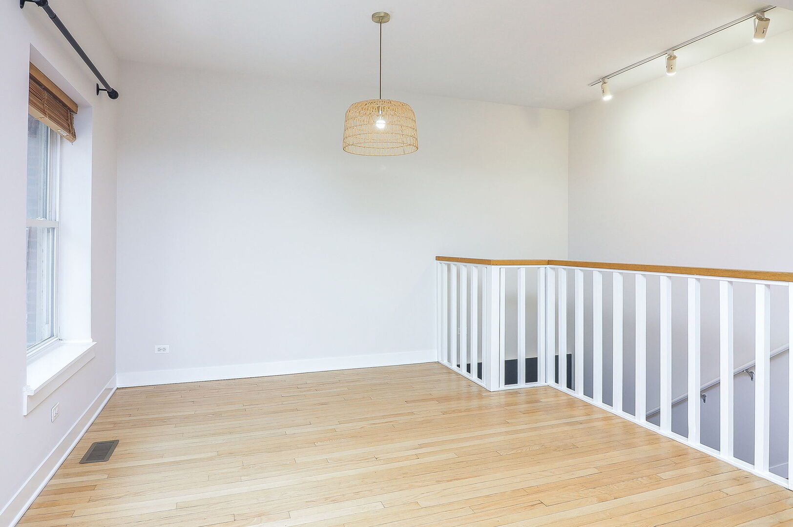 6104 N GLENWOOD Avenue #1, Chicago, IL 60660