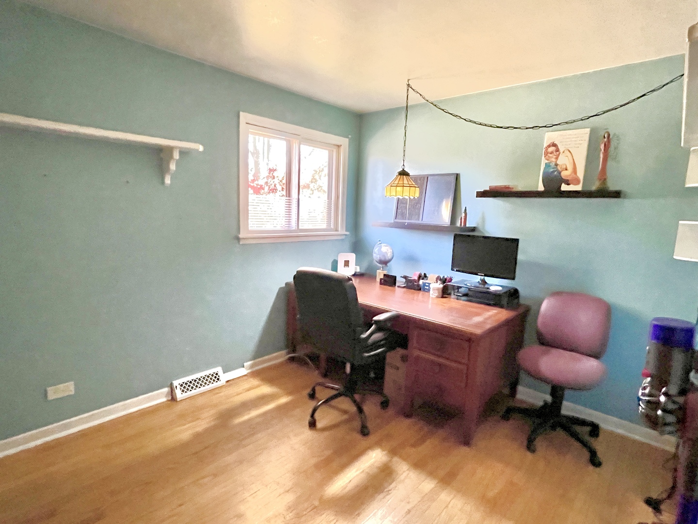 1214 N crabtree Lane, Mount Prospect, IL 60056