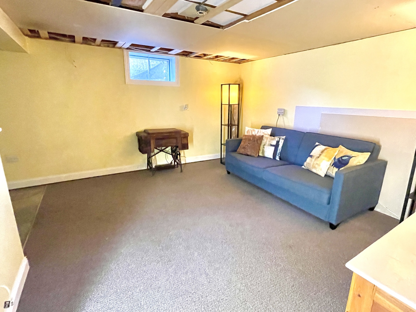 1214 N crabtree Lane, Mount Prospect, IL 60056