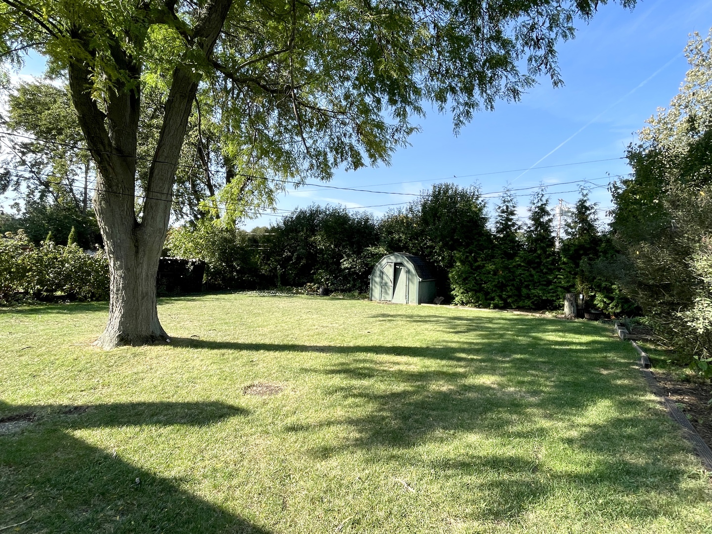 1214 N crabtree Lane, Mount Prospect, IL 60056