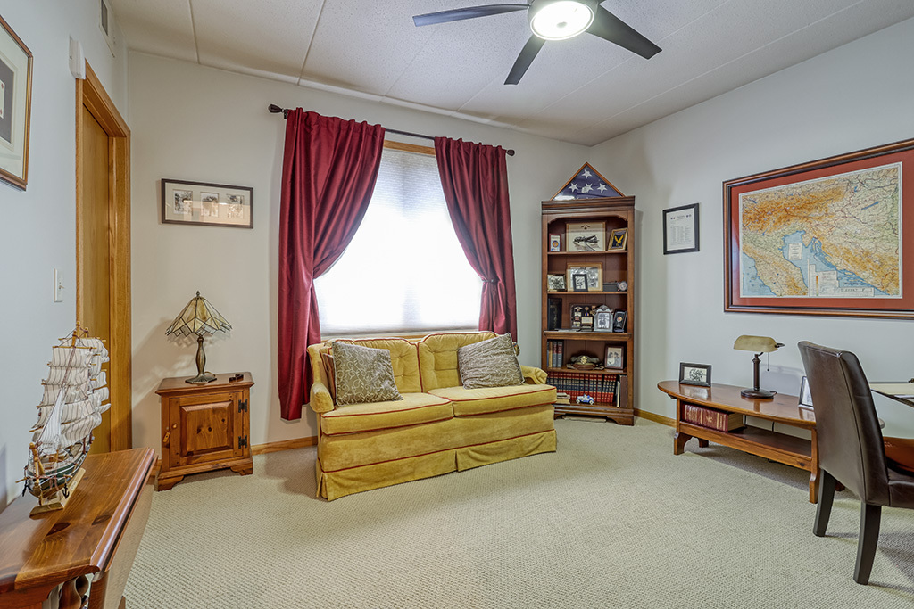 7716 GREENWAY Boulevard #1SW, Tinley Park, IL 60487