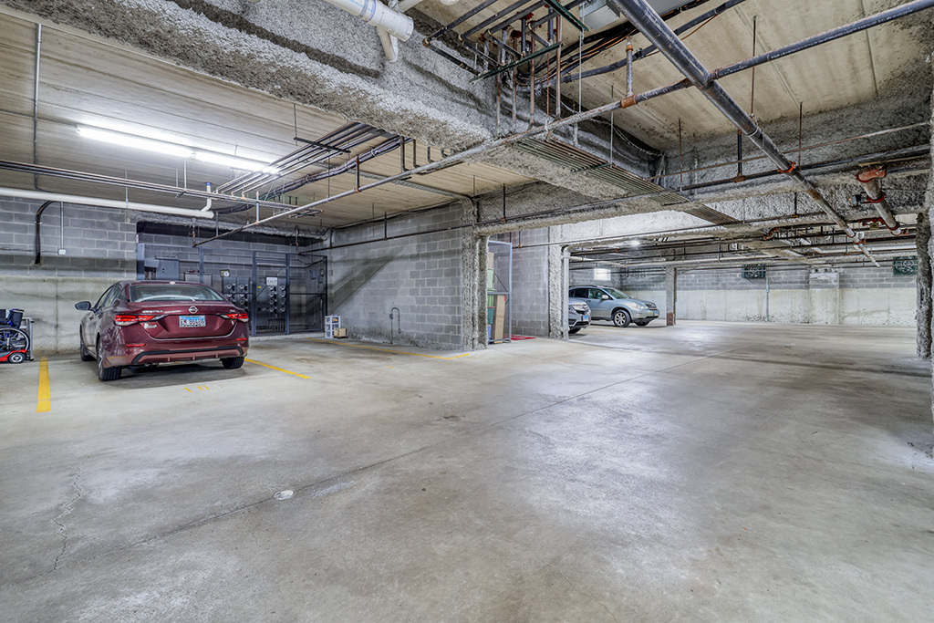 7716 GREENWAY Boulevard #1SW, Tinley Park, IL 60487