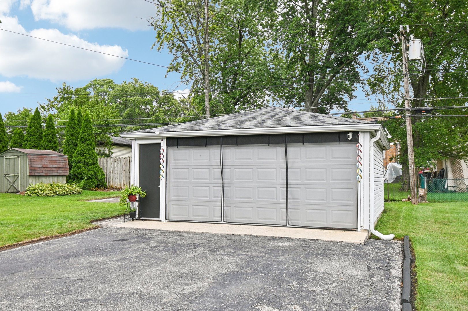 367 Catalpa Avenue, Wood Dale, IL 60191