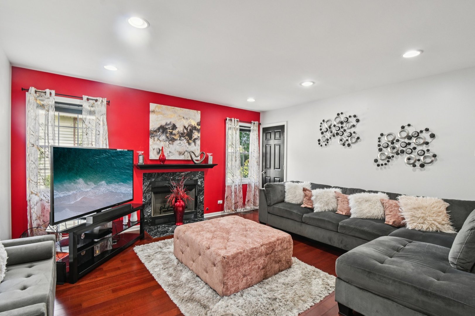 367 Catalpa Avenue, Wood Dale, IL 60191