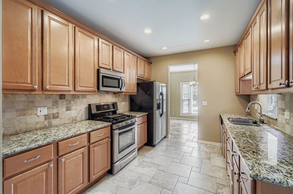 651 Anderson Drive, Lake In The Hills, IL 60156