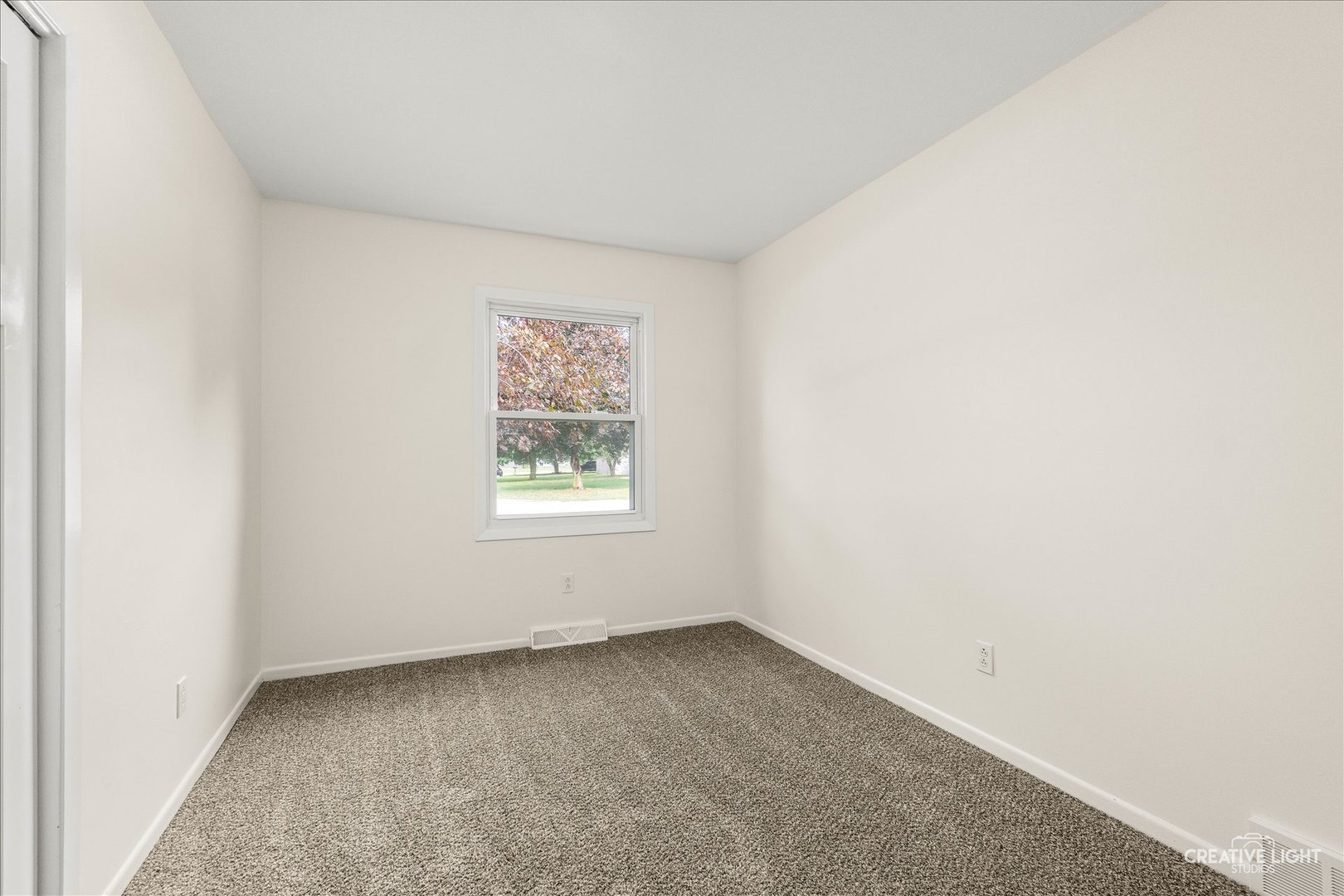 173 Dolores Street, Oswego, IL 60543