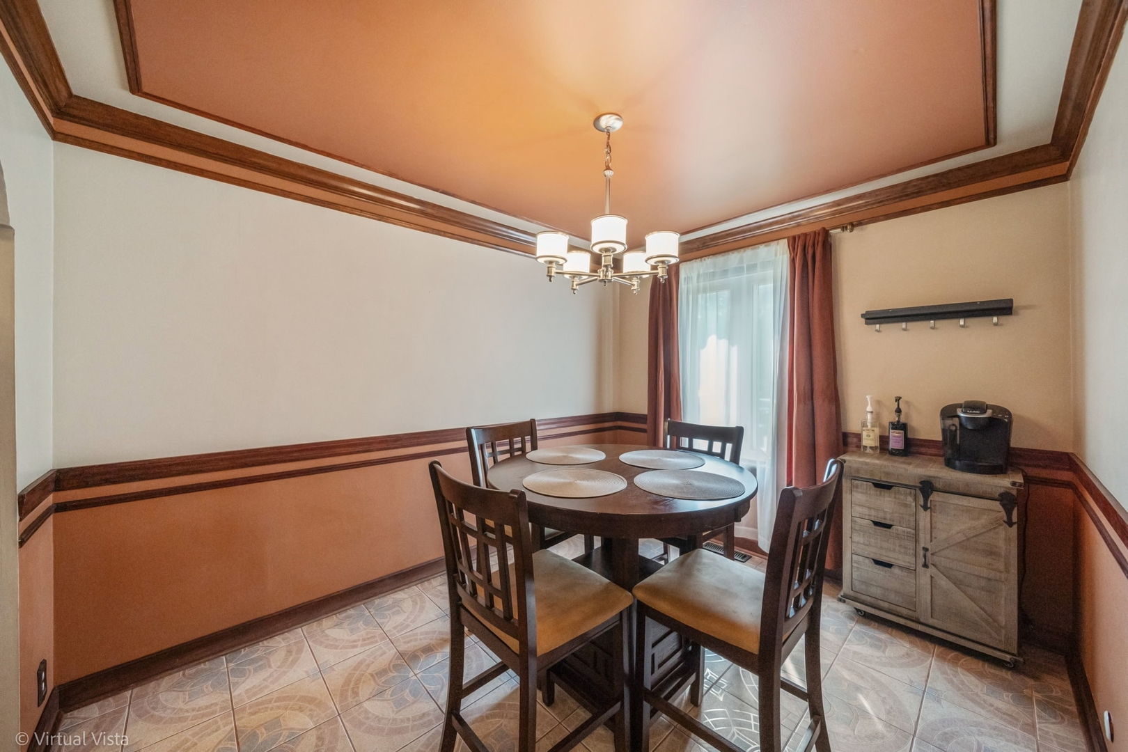 6435 S Lawler Avenue, Chicago, IL 60638