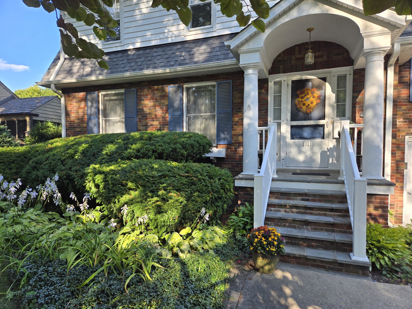 1111 Lexington Street, Wheaton, IL 60187