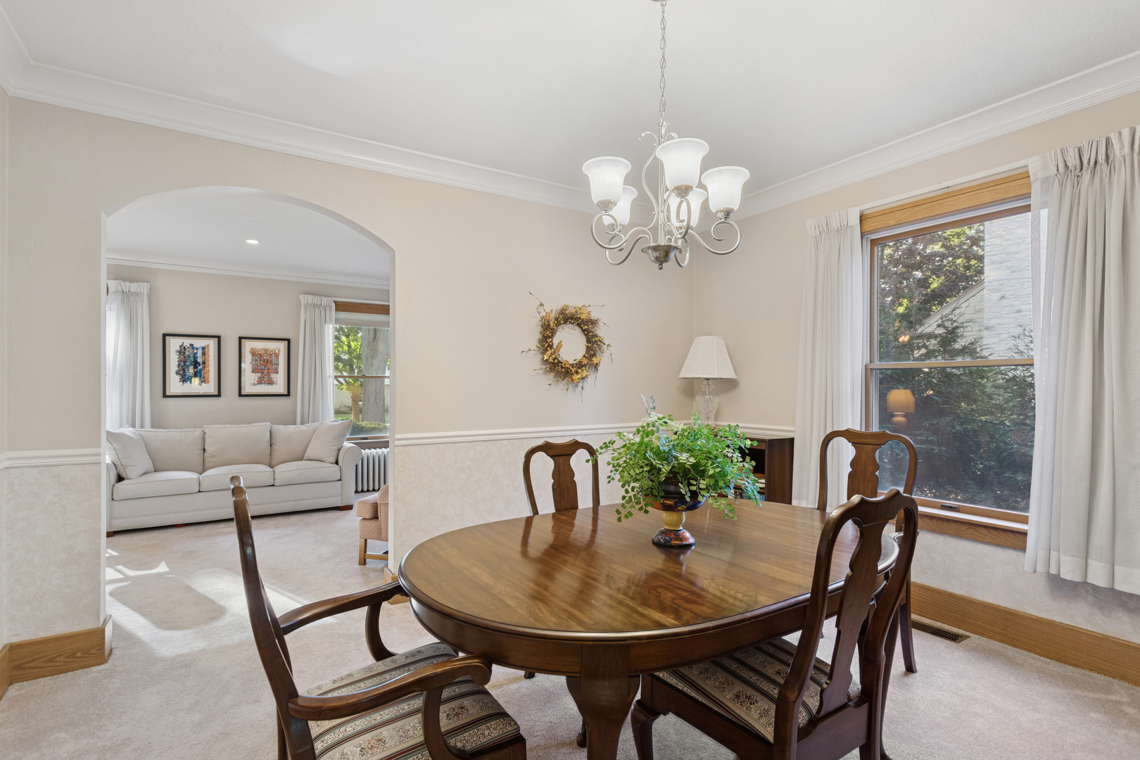 1111 Lexington Street, Wheaton, IL 60187