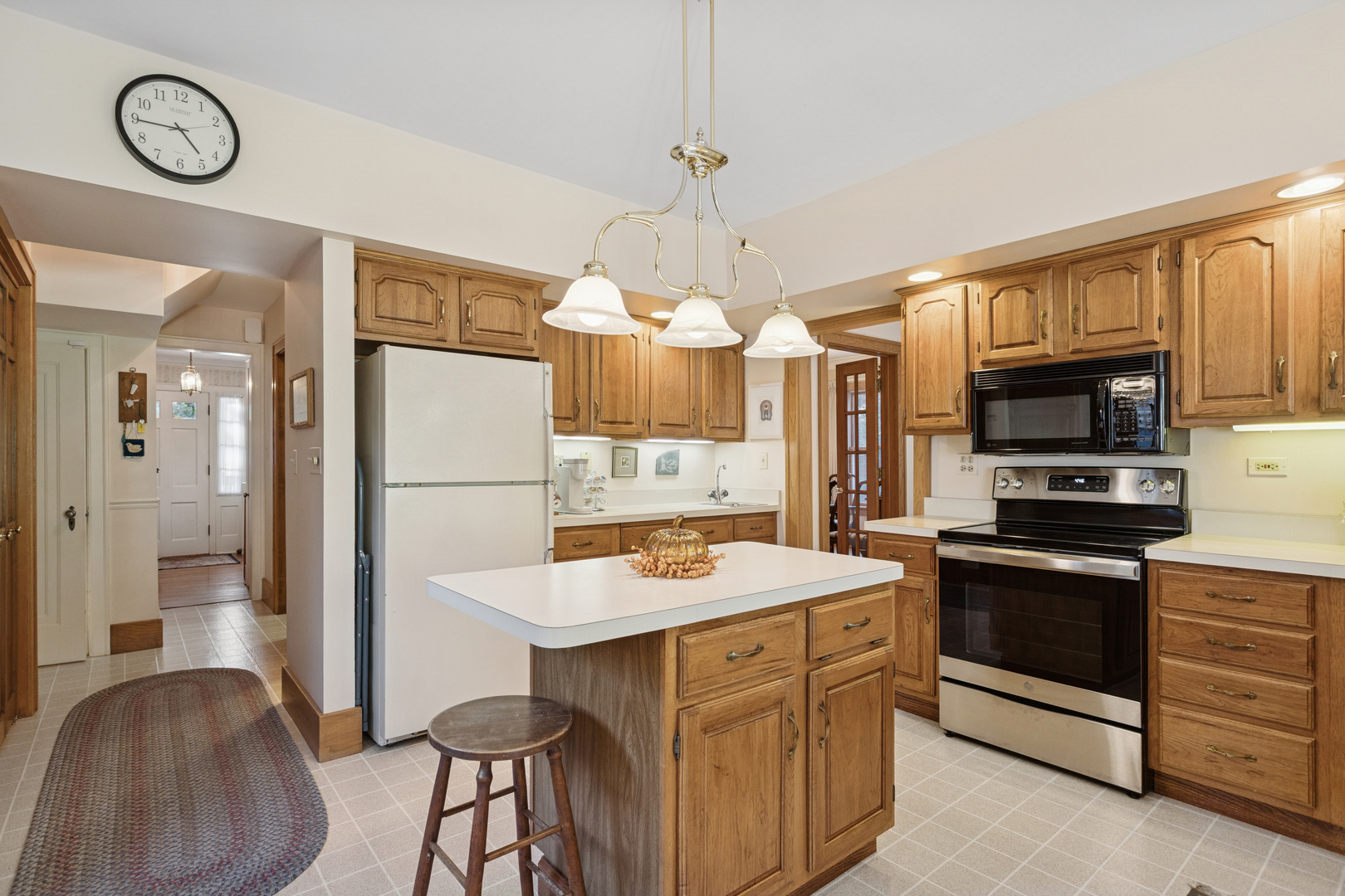 1111 Lexington Street, Wheaton, IL 60187