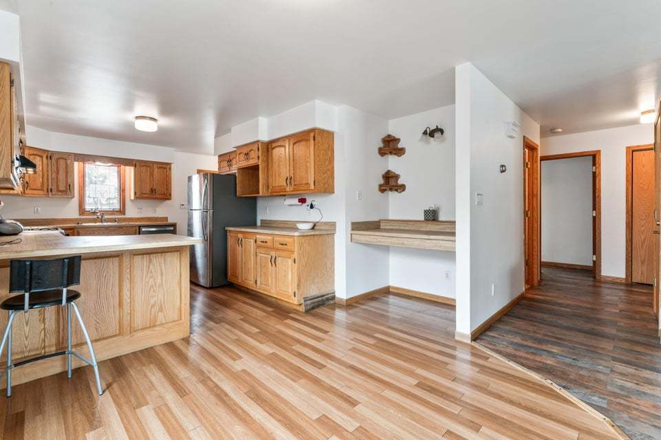 9117 Kennedy Avenue, Highland, IN 46322