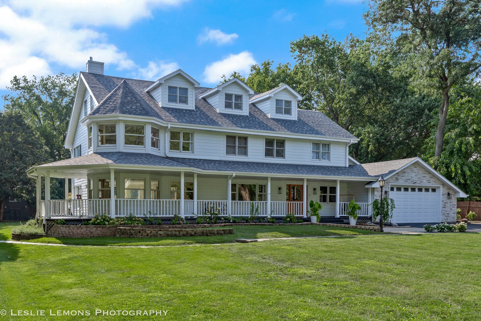 8S452 Bell Drive, Naperville, IL 60565