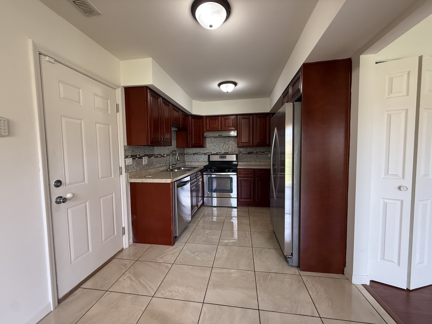 1781 QUEENSBURY Circle, Hoffman Estates, IL 60169