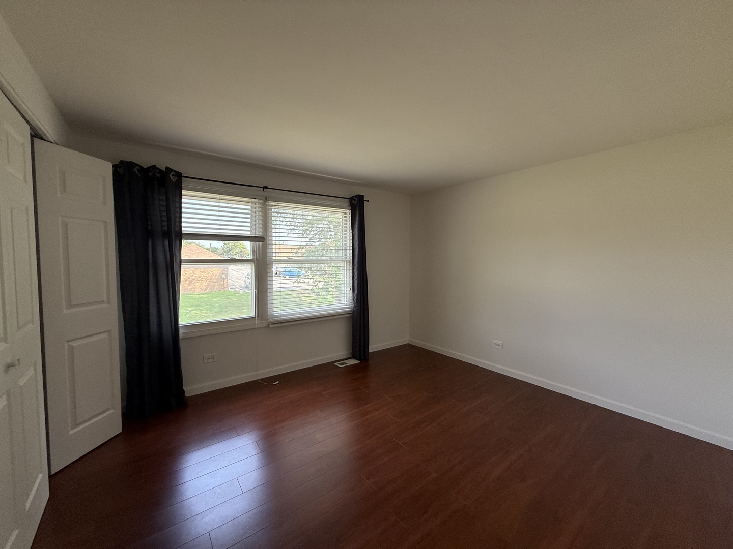 1781 QUEENSBURY Circle, Hoffman Estates, IL 60169