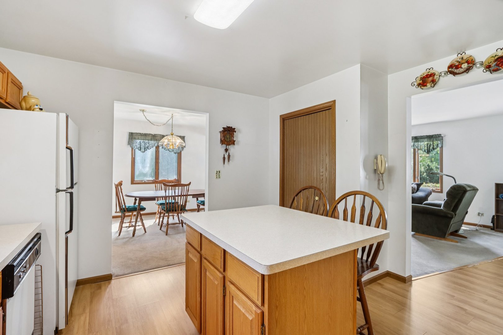 3004 Still Hill Drive, McHenry, IL 60050