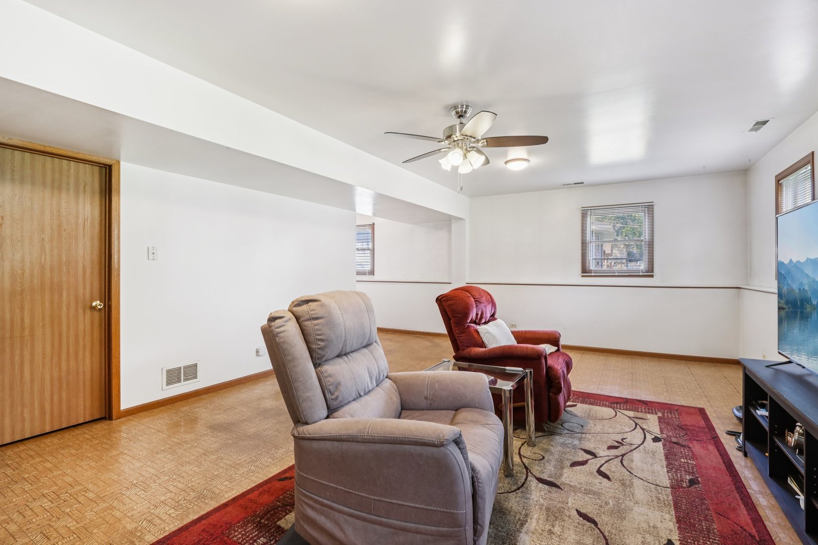 3004 Still Hill Drive, McHenry, IL 60050